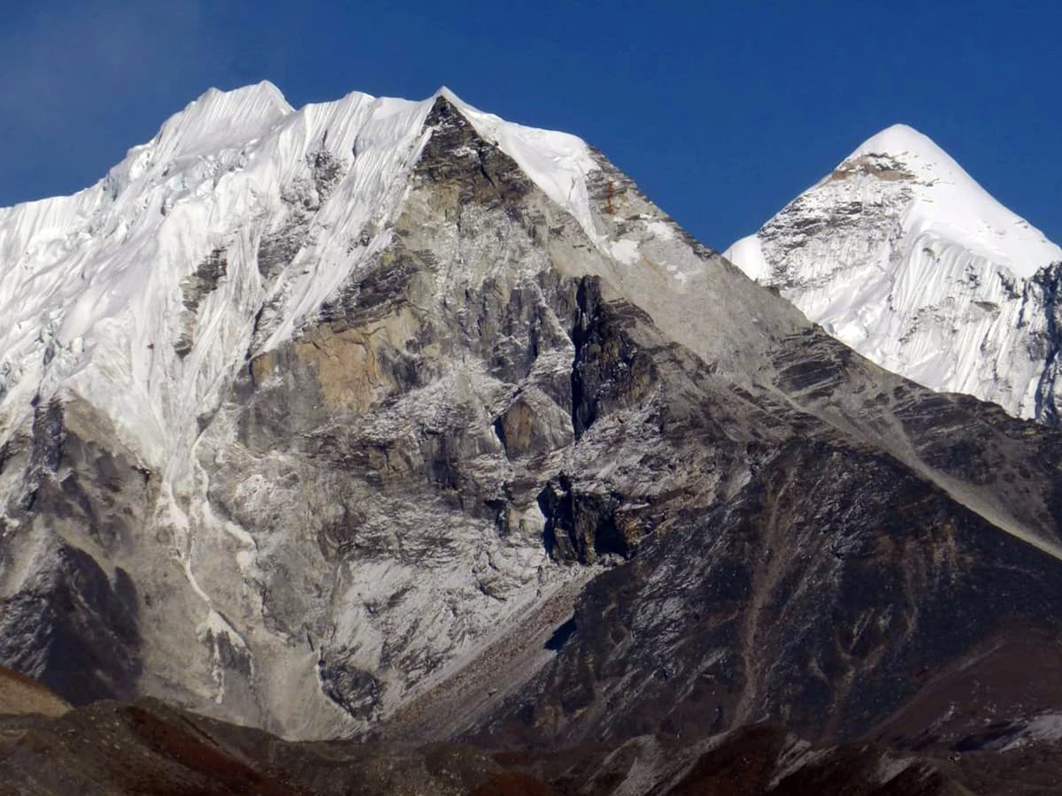 Everest Base Camp Trek and Island Peak Climb with Heli Shuttle - 16 Days